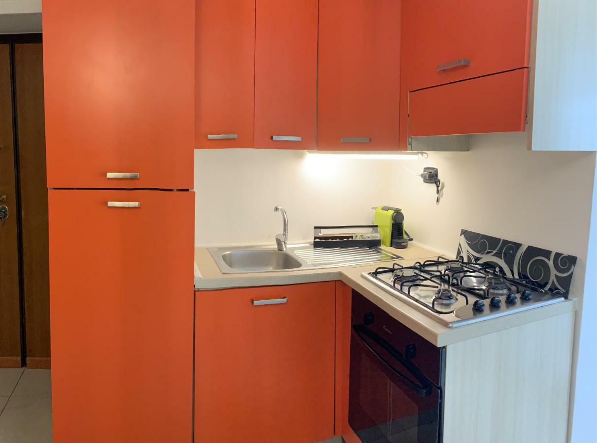 Appartamento Azzurra Flat Bari Center Esterno foto