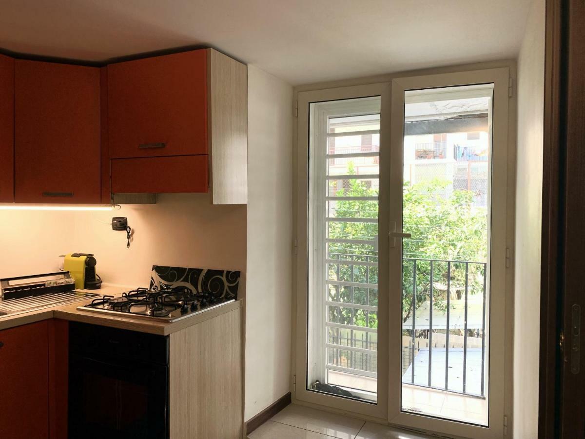 Appartamento Azzurra Flat Bari Center Esterno foto